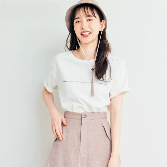 休闲字母印花油画宽松圆领短袖T恤上衣女